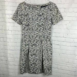 French Connection Black and White Short Sleeve Mini Dress with Neon Splash Sz 4